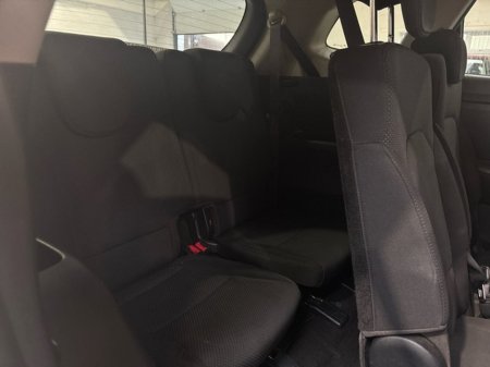 2016 Kia Carens 1.7 CRDI 2 ISG 114BHP 7 7SEATS 5DR €11,495 thumbnail