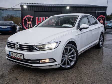2019 Volkswagen Passat 2019 VW Passat Highline Auto/High spec/1yr warrant €25,888 thumbnail
