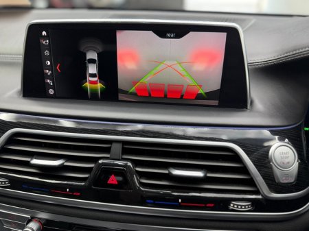 2019 BMW 7 Series - thumbnail 11