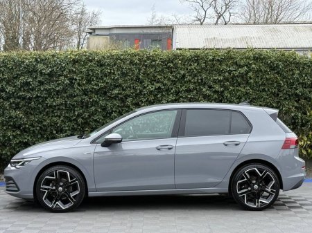 2023 Volkswagen Golf - thumbnail 3