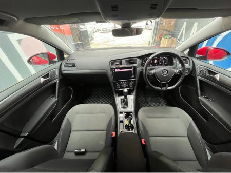 2019 Volkswagen Golf - thumbnail 14