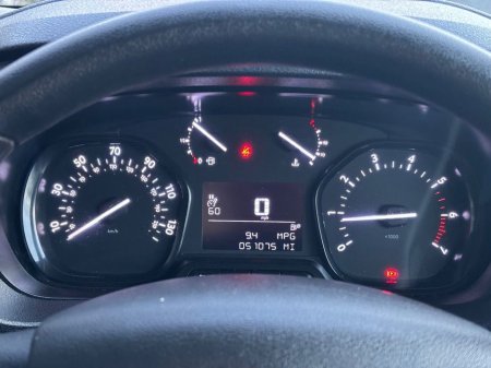 2022 Citroen Dispatch 1000 ENT PRO B-H XL ENTERPRISE BLUEHDI S/S €15,086