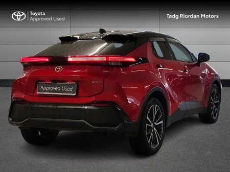 2025 Toyota C-HR HYBRID SOL €42,950