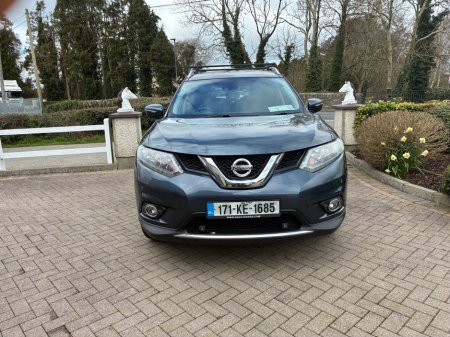 2017 Nissan X-Trail - thumbnail 2