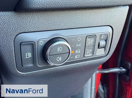 2024 Ford Kuga St-Line 2.5 Plug in-Hybrid 225Ps **Warranty May 2029** €35,950 thumbnail