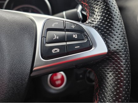 2016 Mercedes-Benz A Class A180 AMG LINE INTERIOR SUNFOOF  - HALF LEATHER HEATED SEATS - REV CAMERA - HI SPEC / SYSTEM LOW ROAD TAX BAND / SIMI DEALER thumbnail