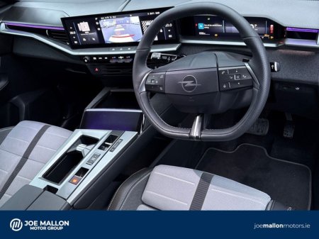 2025 Opel Grandland GS PureTech 136 MHEV €37,950 thumbnail