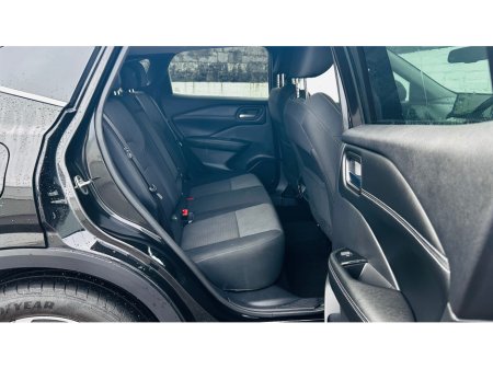 2023 Nissan Qashqai LOW MILEAGE AUTOMATIC 4 REVERSE CAMERAS + FRONT AND REAR PARK SENSORS €31,995 thumbnail