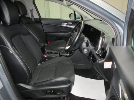 2023 Kia Sportage - thumbnail 11