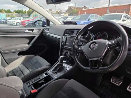 2015 Volkswagen Golf 1.4 TSI Highline €14,450 thumbnail