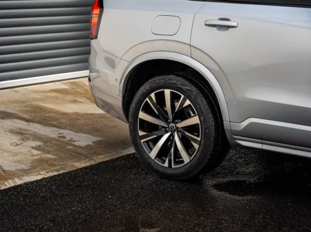 2025 Volvo XC90 T8 PLUS *BEST VALUE PLUS MODEL IN IRL* €76,950 thumbnail