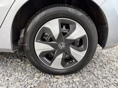 2019 Honda Fit - thumbnail 28