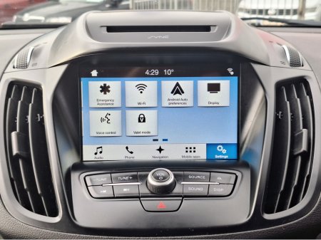 2018 Ford Kuga 1.5 TDCI ZETEC 120PS 2WD 5DR thumbnail