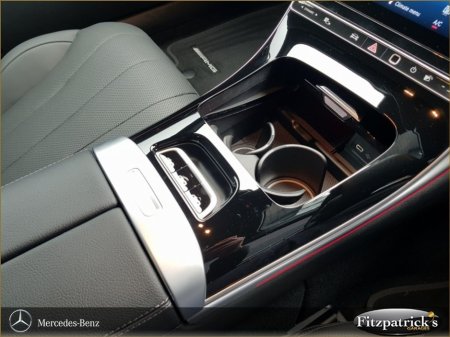 2026 Mercedes-Benz CLE CLE 220d Cabrio €101,950 thumbnail