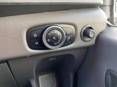 2022 Ford Transit 350L Trend 170BHP FWD.Camera/ Air Con/ Tow €18,500 thumbnail