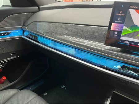 2025 BMW i7 - thumbnail 34