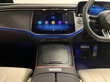 2025 Mercedes-Benz E Class - thumbnail 11