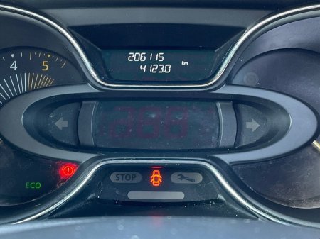 2014 Renault Captur dCi 90 S&S INTENSE €5,950 thumbnail