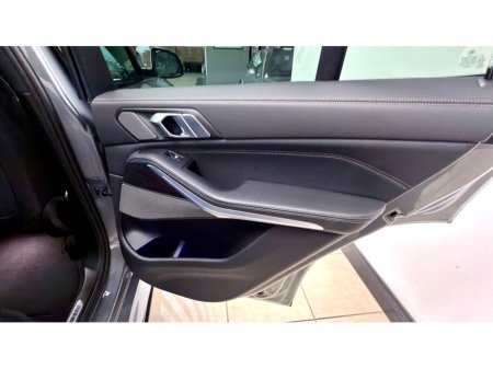 2025 BMW X5 50E MSPORT PRO €98,950 thumbnail