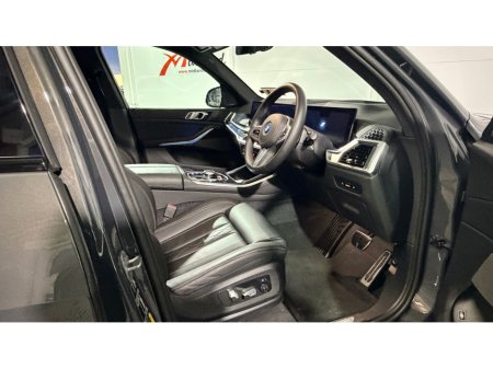2025 BMW X5 XDRIVE50E M SPORT AUTO €96,800 thumbnail