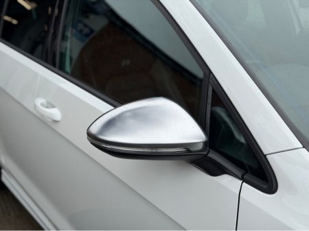 2016 Volkswagen Golf - thumbnail 17