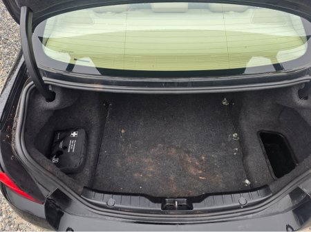 2010 BMW 5 Series - thumbnail 12