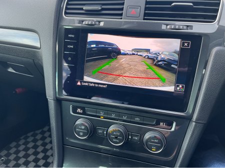 2018 Volkswagen Golf 1.2 TSI 5DR AUTO LOW KMS thumbnail