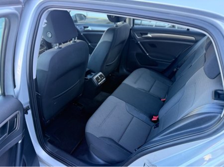 2013 Volkswagen Golf SE TSI TECHNOLOGY BLUEMOTION €10,995 thumbnail