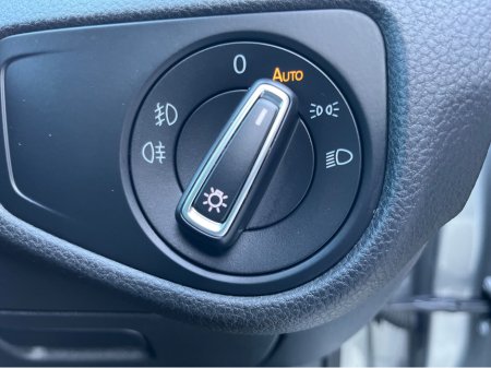 2019 Volkswagen Golf - thumbnail 15