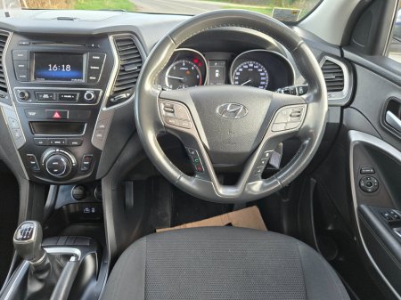2018 Hyundai Santa Fe - thumbnail 5