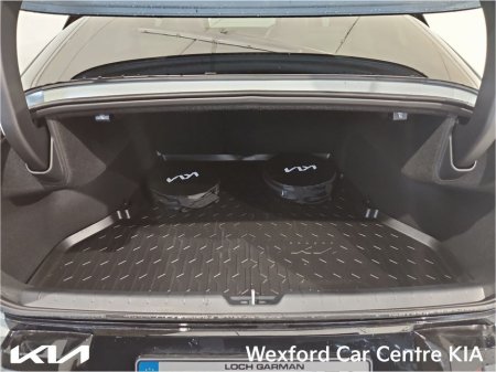 2025 Kia EV4 EV4 FASTBACK GT LINE LR 4DR thumbnail