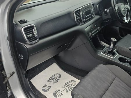 2017 Kia Sportage - thumbnail 22