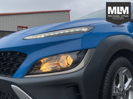 2022 Hyundai Kona - thumbnail 4