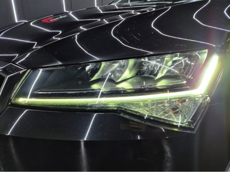 2020 Skoda Superb - thumbnail 5