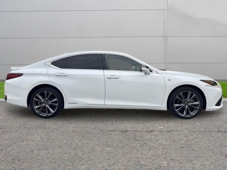 2022 Lexus ES 300 H 300H F SPORT CVT €42,950