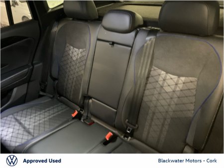 2025 Volkswagen Tiguan - thumbnail 25