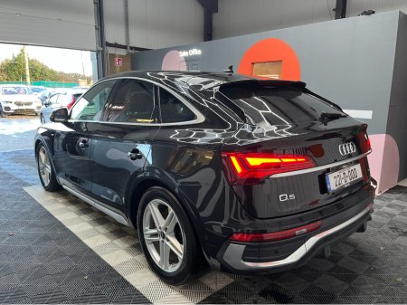 2022 Audi Q5 €45950! 2022 AUDI Q5 S-LINE 40TDI QUATTRO 2.0 AUTOMATIC / CRUISE CONTROL / PADDLE SHIFTERS / ELECTRIC MEMORY & HEATED SEATS / 360° GRADES CAMERA €45,950 thumbnail