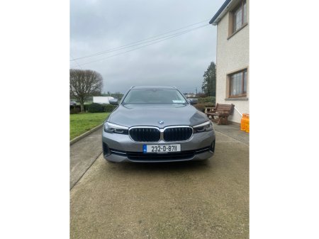 2023 BMW 5 Series D 5TSA 4DR AUTO €43,950 thumbnail
