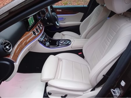 2017 Mercedes-Benz E Class - thumbnail 12