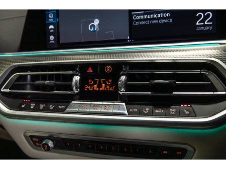 2022 BMW X5 xDrive45e M Sport €64,950 thumbnail