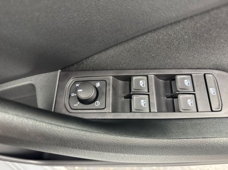 2025 Skoda Kamiq 1.0TSI SEL AUTO *PRICE DROP* €60 PER WEEK ON PCP €31,995 thumbnail