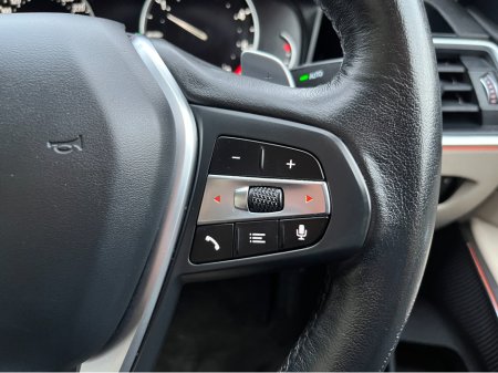 2019 BMW 3 Series 320D SPORT AUTOMATIC 2.0 DIESEL //REVERSE CAMERA//FULL LEATHER HEATED SEATS//CARPLAY// €26,950 thumbnail