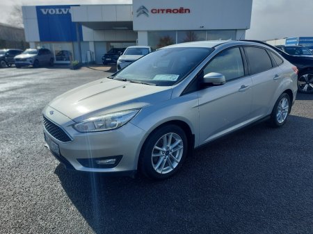2016 Ford Focus - thumbnail 1