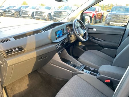 2023 Volkswagen Caddy Maxi Life 2.0 TDi Automatic 7-Seater €39,950