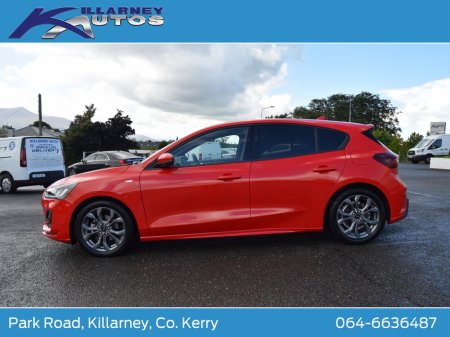 2023 Ford Focus ST-LINE 1.0T 125PS M6 FWD €25,950