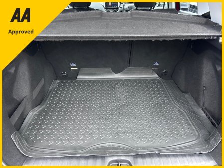 2018 Peugeot 2008 2018 PEUGEOT 2008 1.2 PURETEC VERY LOW KMS €10,450 thumbnail