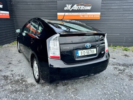 2011 Toyota Prius - thumbnail 6