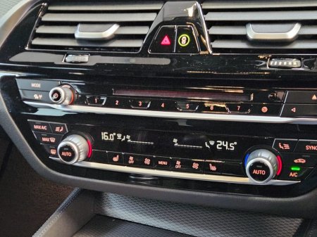 2019 BMW 5 Series - thumbnail 13