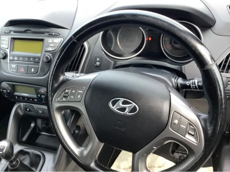 2014 Hyundai ix35 1.7 CRDI SE 5DR thumbnail
