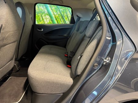 2020 Renault Zoe R135 Z.E 50 Iconic CCS Rapid charge €12,995 thumbnail
